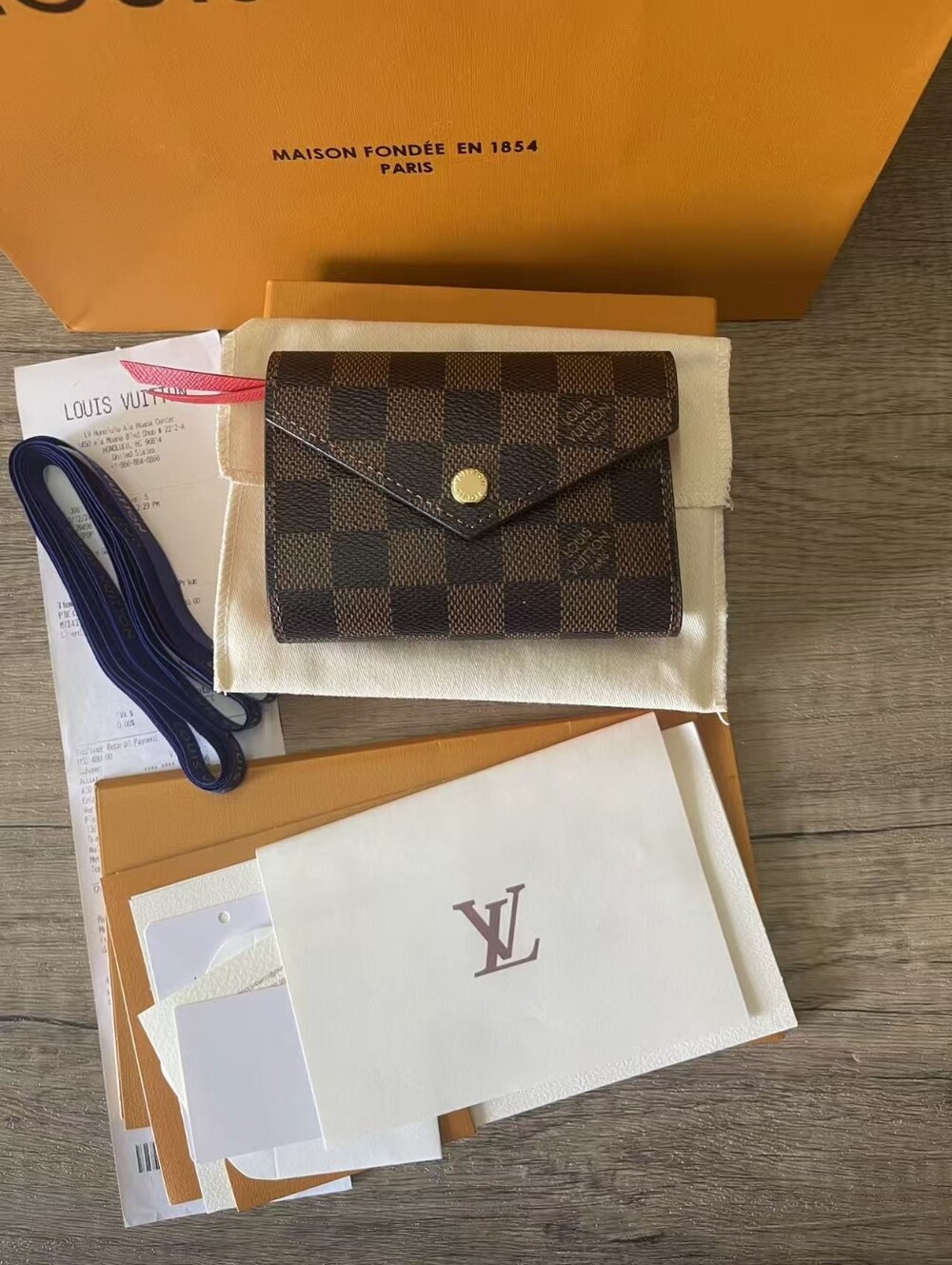Louis Vuitton Damier Ebene Victorine Wallet